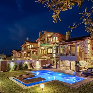 Five Senses Luxury Villa
